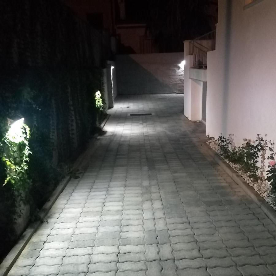 Doctor Guest House Tortoli Bagian luar foto